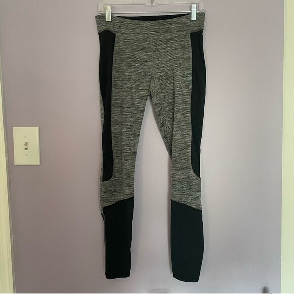 Champion Two-Tone Knit Leggings in Gray & Black size S - Picture 1 of 9